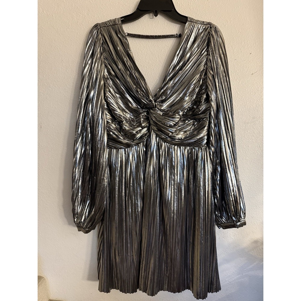 BOHME‎  Faylinn Metallic Mini Dress Women's Pleated  Dress Sz L Retro Club - Picture 2 of 16